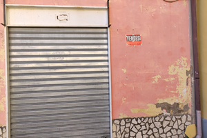 Locale commerciale uso ufficio /negozio