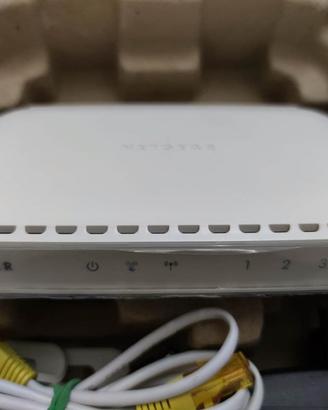 AccessPoint + switch WN604 NETGEAR