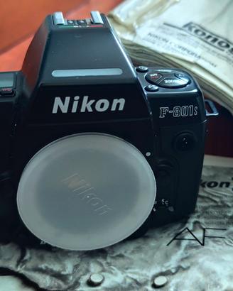 Nikon F801 