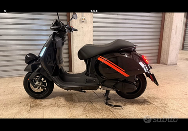 Vespa 300 km 0
