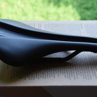 Sella Fizik Antares R1 Versus Evo Carbon