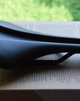 Sella Fizik Antares R1 Versus Evo Carbon