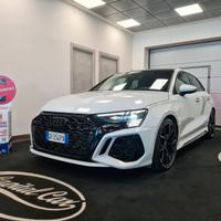 Audi A3 RS 3 SPB TFSI quattro S tronic