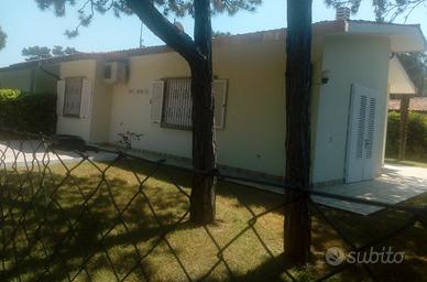 Spaziosa villa a 300 metri dal mare