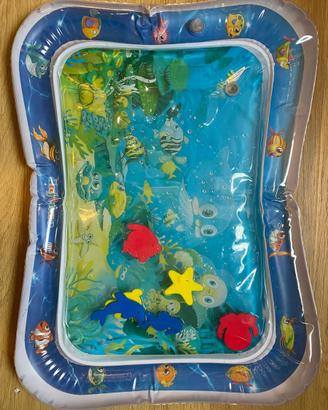 Tummy time ad acqua