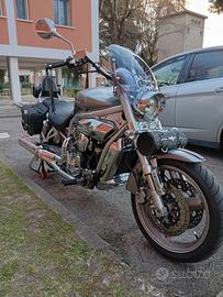 Hyosung Acquila GV 650