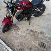 Honda CB 650 r