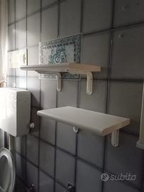 Specchio da bagno con mensole