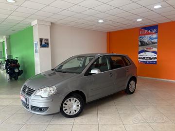 Volkswagen Polo 1.4/80CV 16V 5p. GPL Comfort.