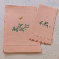 Completo da bagno rosa