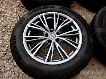 CERCHI E GOMME TERMICHE 18 ALFA ROMEO COD:660