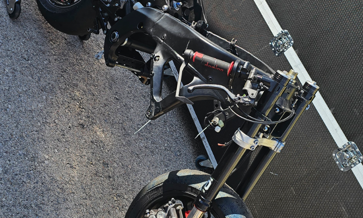 Yamaha R6 Race 2022, Rolling Schasis