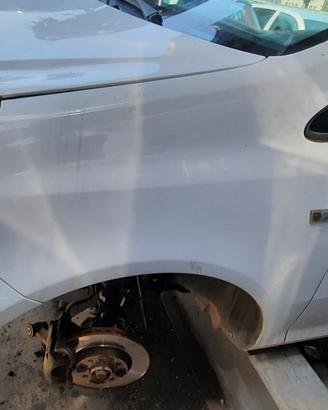 OPEL CORSA 3 PORTE 2011 - PARAFANGO SINISTRO