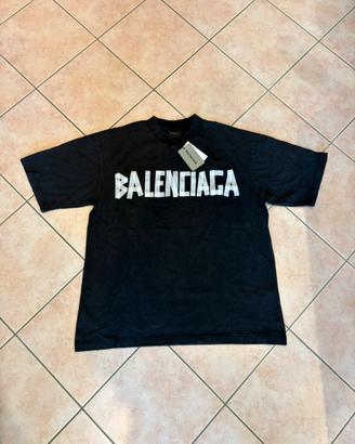 T-shirt Balenciaga Tape Type Unisex Nera Taglia L