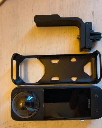 INSTA 360 X4