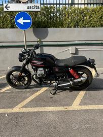 Moto Guzzi V7 IV - 2023