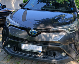 Toyota chr longue hybrid