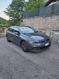 Golf 8 Life 1.5 eTSI DSG 150CV