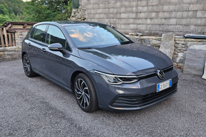 Golf 8 Life 1.5 eTSI DSG 150CV