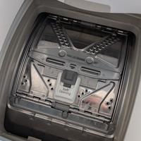 Lavatrice Indesit a carico dall'alto 7k usata poco