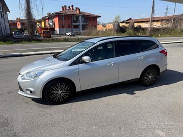 Ford Focus 2.0 TDCi 163 CV Powershift SW Individua