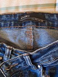 jeans pari al nuovo Zuiki