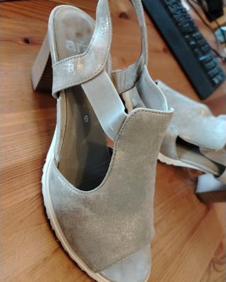 Sandalo Ara tg 39 come nuovo.