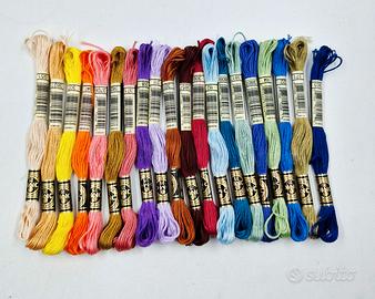 20 Matassine di Fili Mouliné  DMC