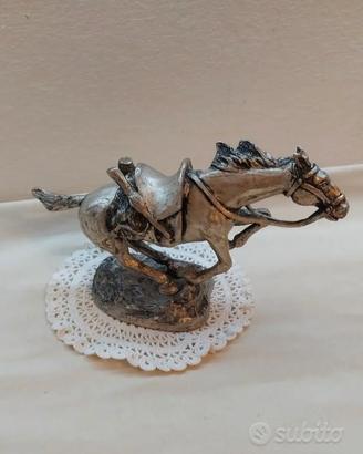 Statua cavallo Lancieri