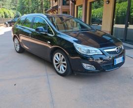 Opel Astra 1.4 Turbo 140CV Sports Tourer Cosmo