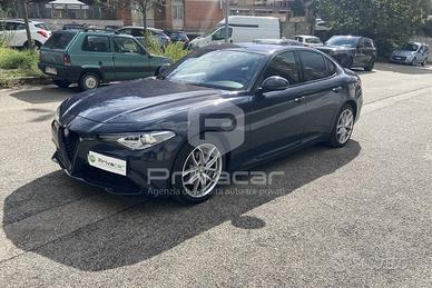 ALFA ROMEO Giulia 2.2 Turbodiesel 160 CV AT8 Busin