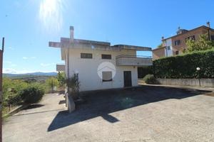 VILLA SINGOLA A CAMPODIPIETRA