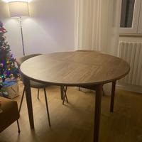 Tavolo tondo in legno allungabile – elegane