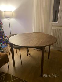 Tavolo tondo in legno allungabile – elegane