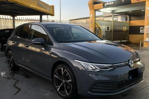 Volkswagen Golf 8 2.0 TDI 150 CV DSG Life – 2020 -