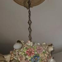 LAMPADARIO IN CERAMICA DI CAPODIMONTE
