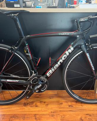 Bici da strada BIANCHI OLTRE XR1