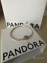 Bracciale Pandora con chiusura cuore e infinito