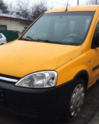 Opel Combo- Anno 2004- 1.7 Diesel - z17dth