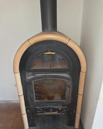 stufa a legna con forno