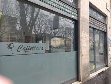 NEGOZIO A MILANO