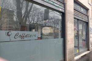 NEGOZIO A MILANO