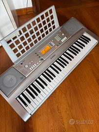 Yamaha PSR-303 – Tastiera musicale