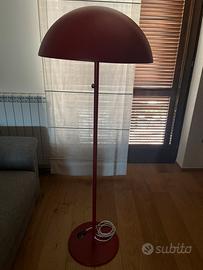 Lampada IKEA da terra