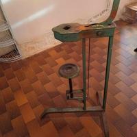 Tappatrici manuali a colonna