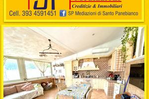 5 vani ampio spazio esterno con garage