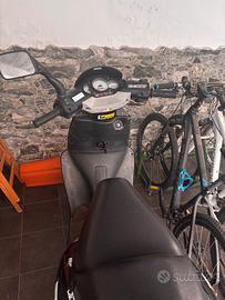 Aprilia SR 125 2T anno 2000