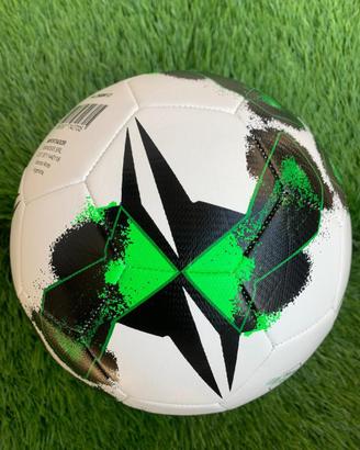 Palloni calcio all’ingrosso stock