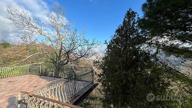 CASA INDIPENDENTE A VIETRI SUL MARE