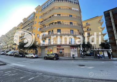Negozio Salerno [Cod. rif 3211801ACG]